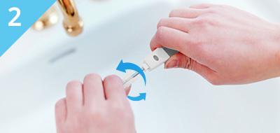 Как правильно использовать ионную зубную щетку 2